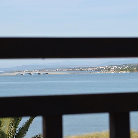 Cunda Efsane Hotel ไอวาลิค ภายนอก รูปภาพ
