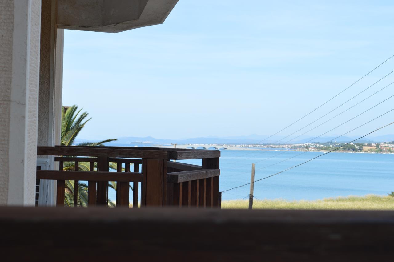 Cunda Efsane Hotel ไอวาลิค ภายนอก รูปภาพ